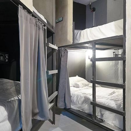 We Hostel And Suites Miraflores By Stand Out Hotels Collection Santo Domingo Zewnętrze zdjęcie